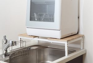 デッドスペースを有効活用！伸縮タイプの食洗機ラックを発売